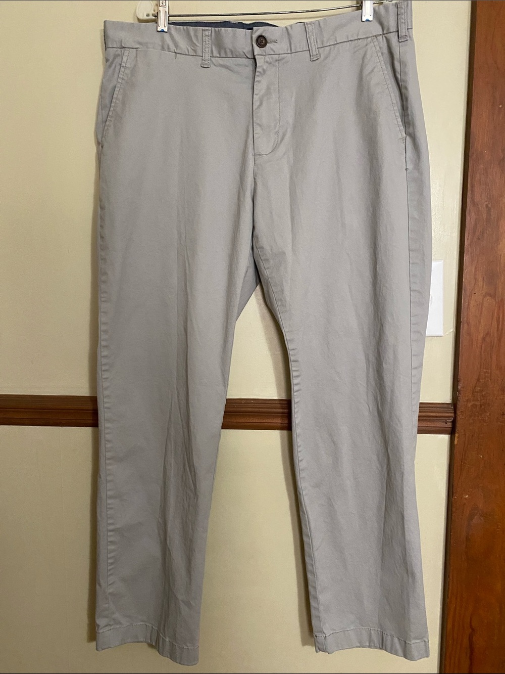 Tommy Hilfiger Light Gray Chino Pants 38x32
